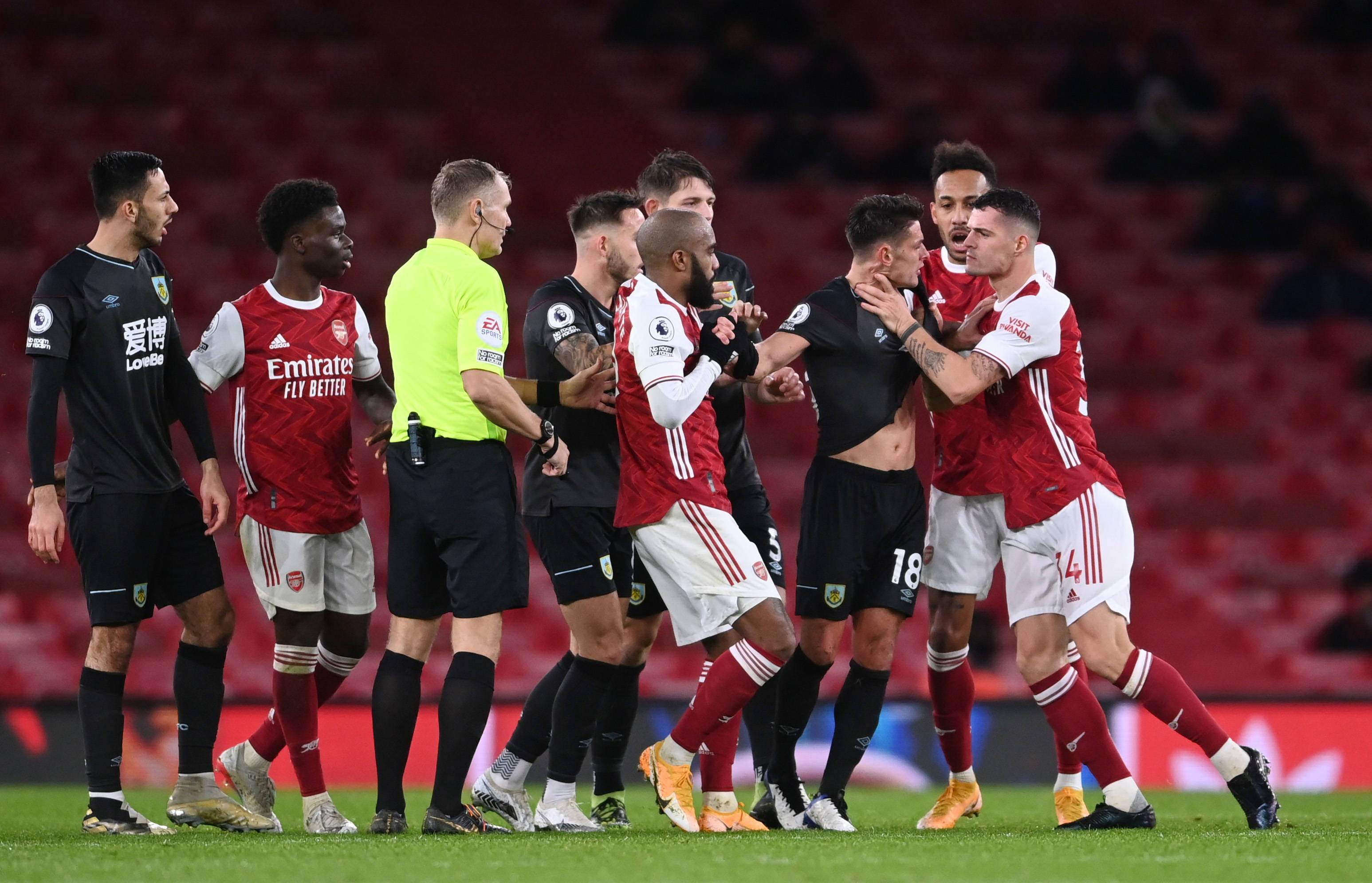 海申花的进 海申花的进